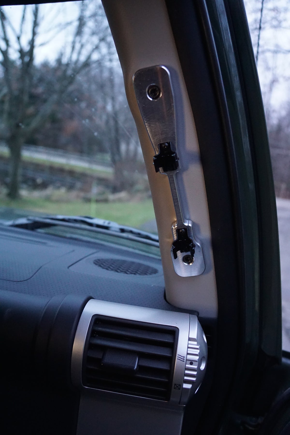 Maglite Mount Mini for FJ Cruiser - GZila Designs